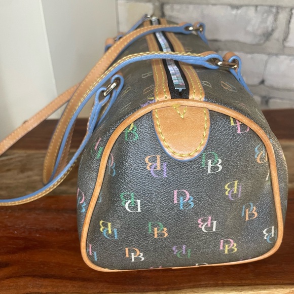 Dooney & Bourke Y2K "IT" Monogram Barrel Vintage Rainbow Bag - Picture 6 of 16